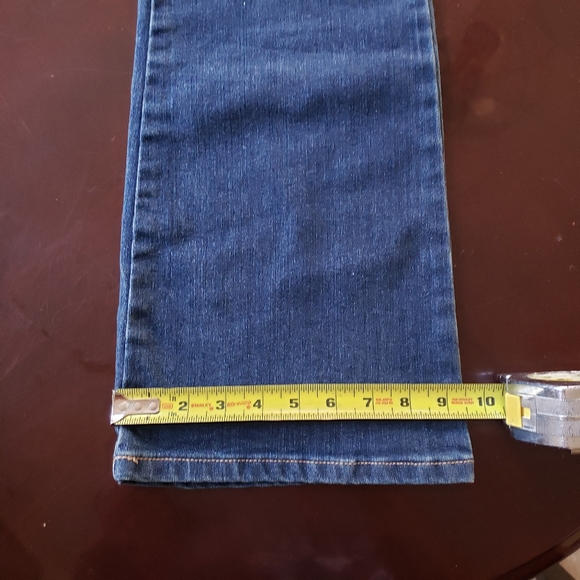Gloria Vanderbilt Amanda Women's Size 6 Average High-Rise Bootcut Blue Jeans - Picture 4 of 7